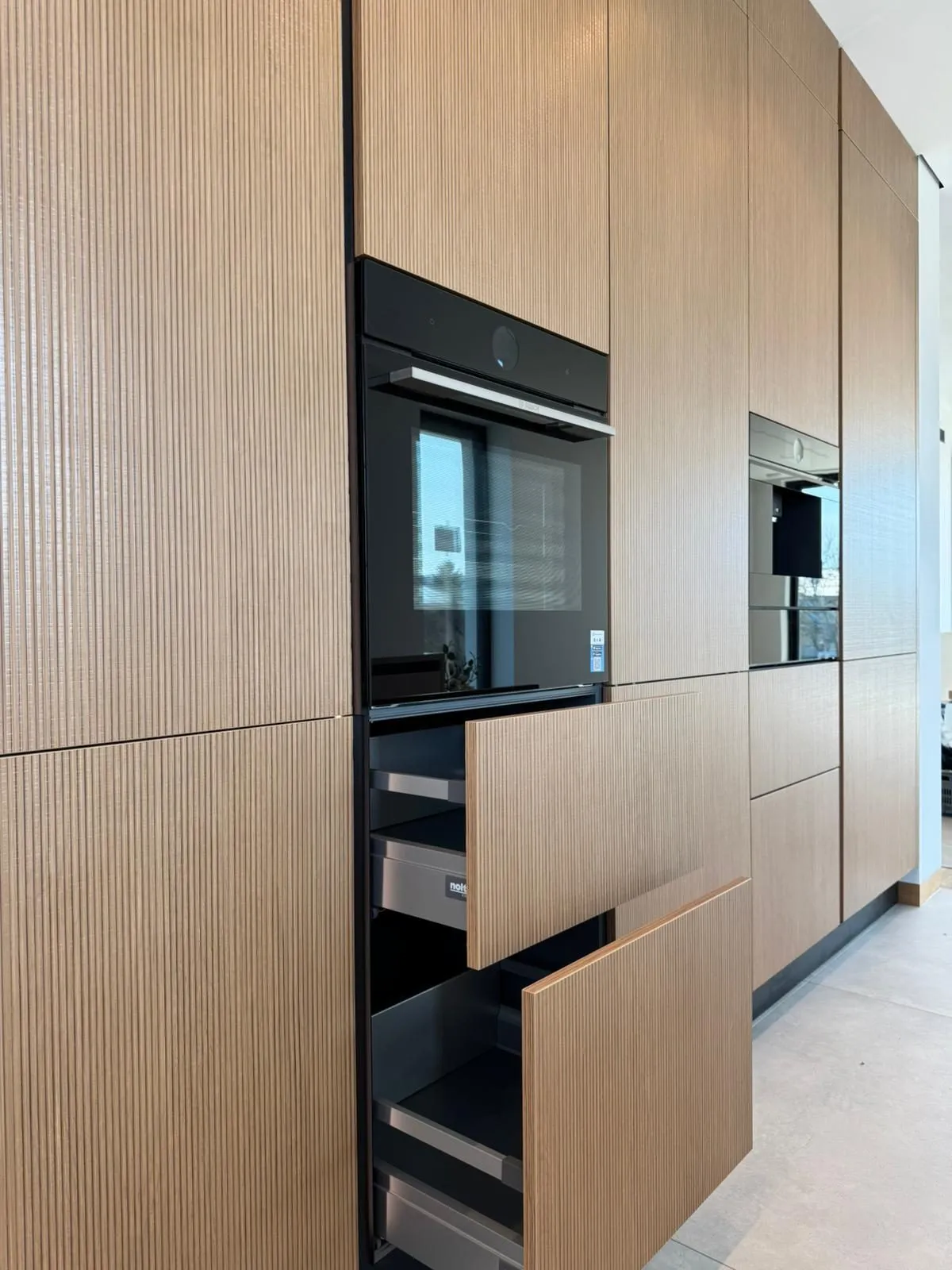 Artline Stripe — wood crema & soft lack white — poza 4