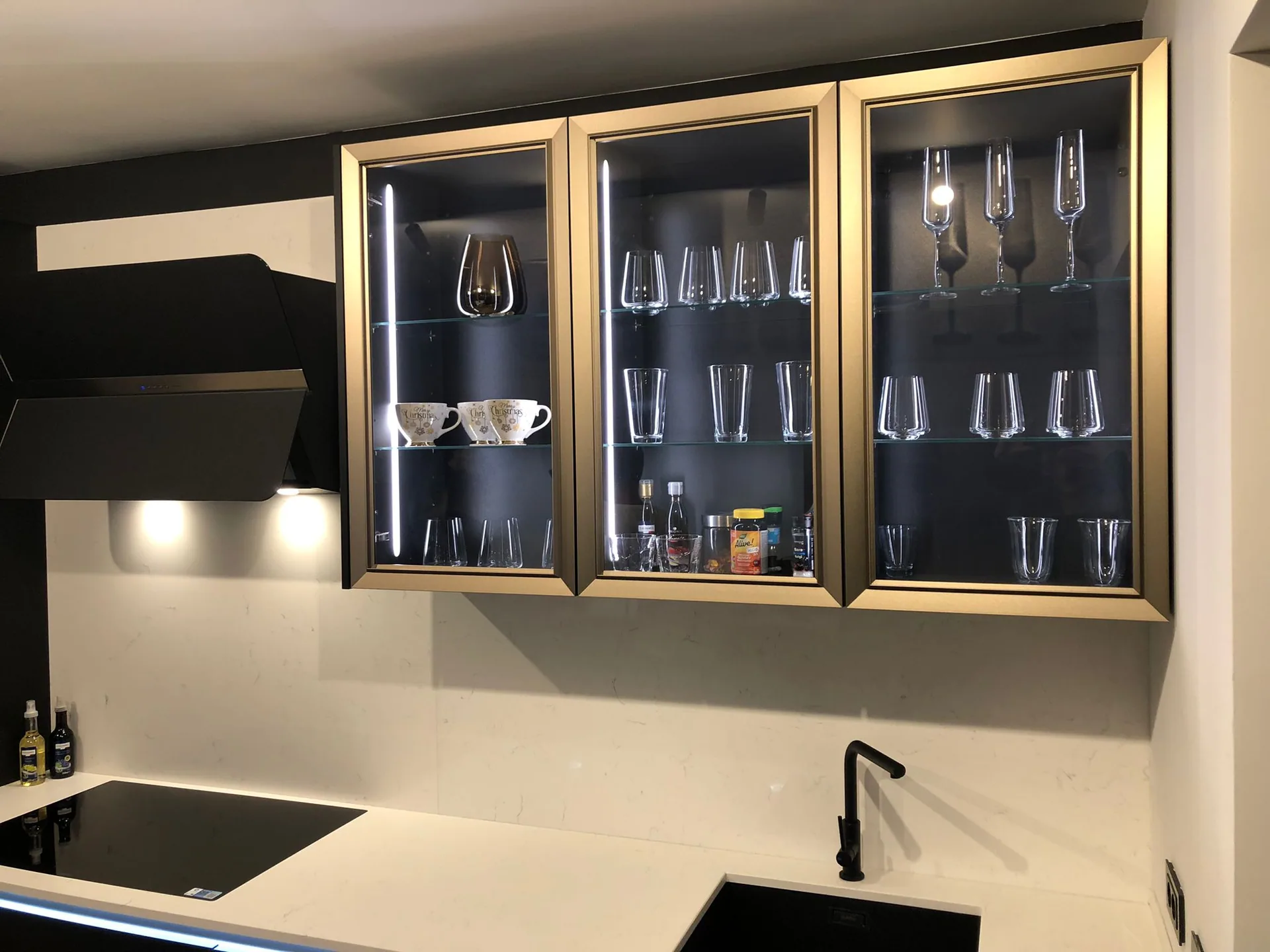 Plus — black, blat quartz II — poza 5